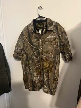 Walls Legend Dry IQ Short Sleeve Vented Cape Back Camo Hunting Shirt Realtree AP